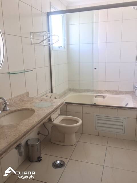 Apartamento à venda com 3 quartos, 120m² - Foto 19