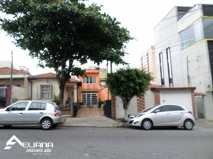 Casa à venda com 4 quartos, 500m² - Foto 1