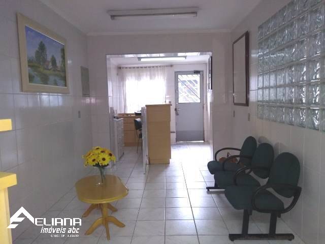 Sobrado à venda com 3 quartos, 220m² - Foto 13