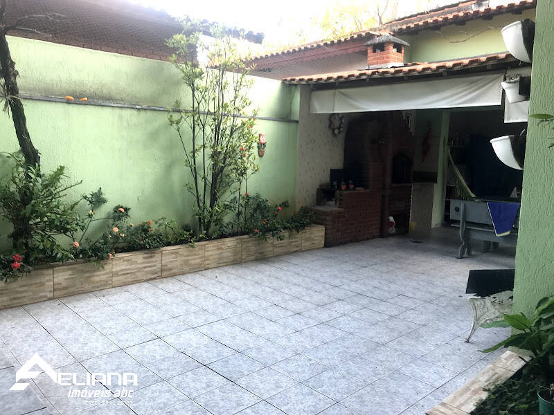 Sobrado à venda com 3 quartos, 250m² - Foto 16