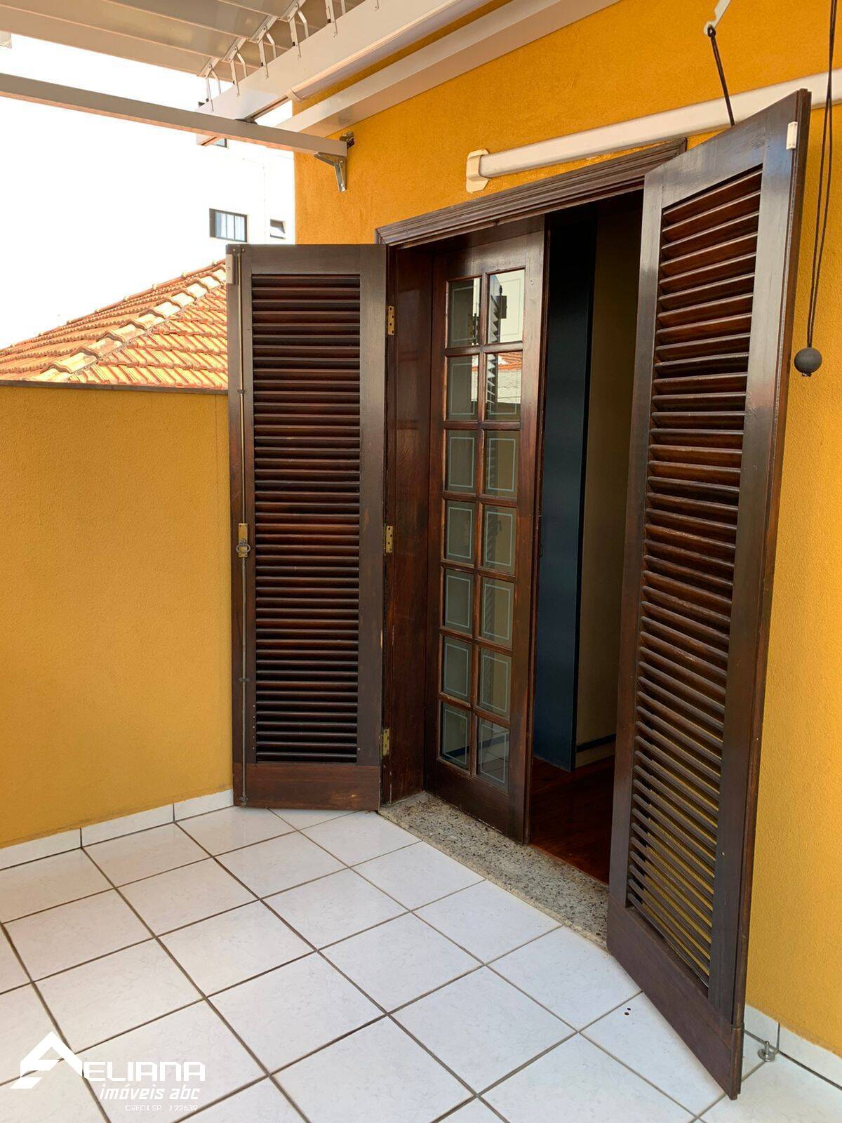 Sobrado à venda com 3 quartos, 240m² - Foto 9