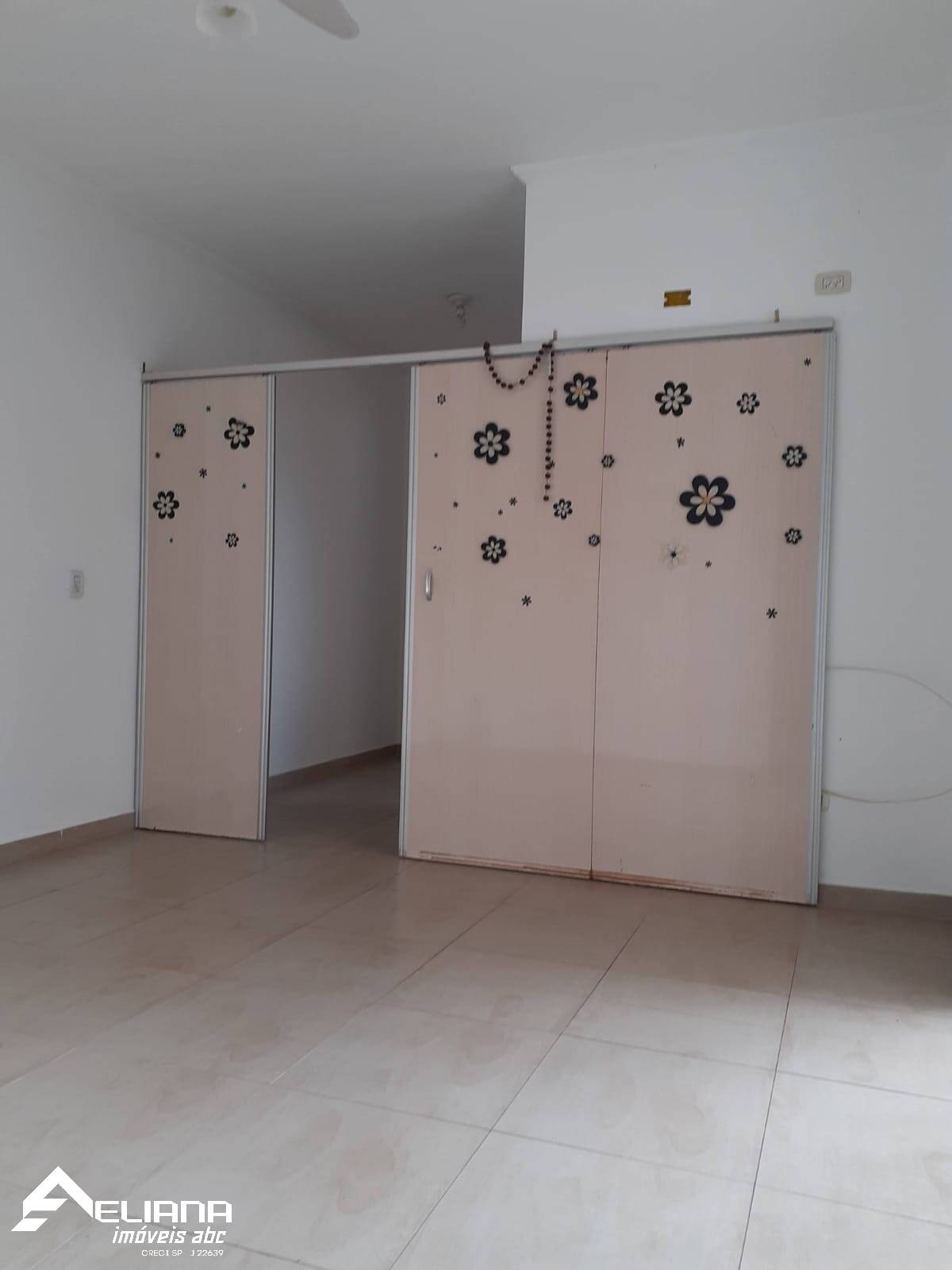 Sobrado à venda com 4 quartos, 347m² - Foto 22