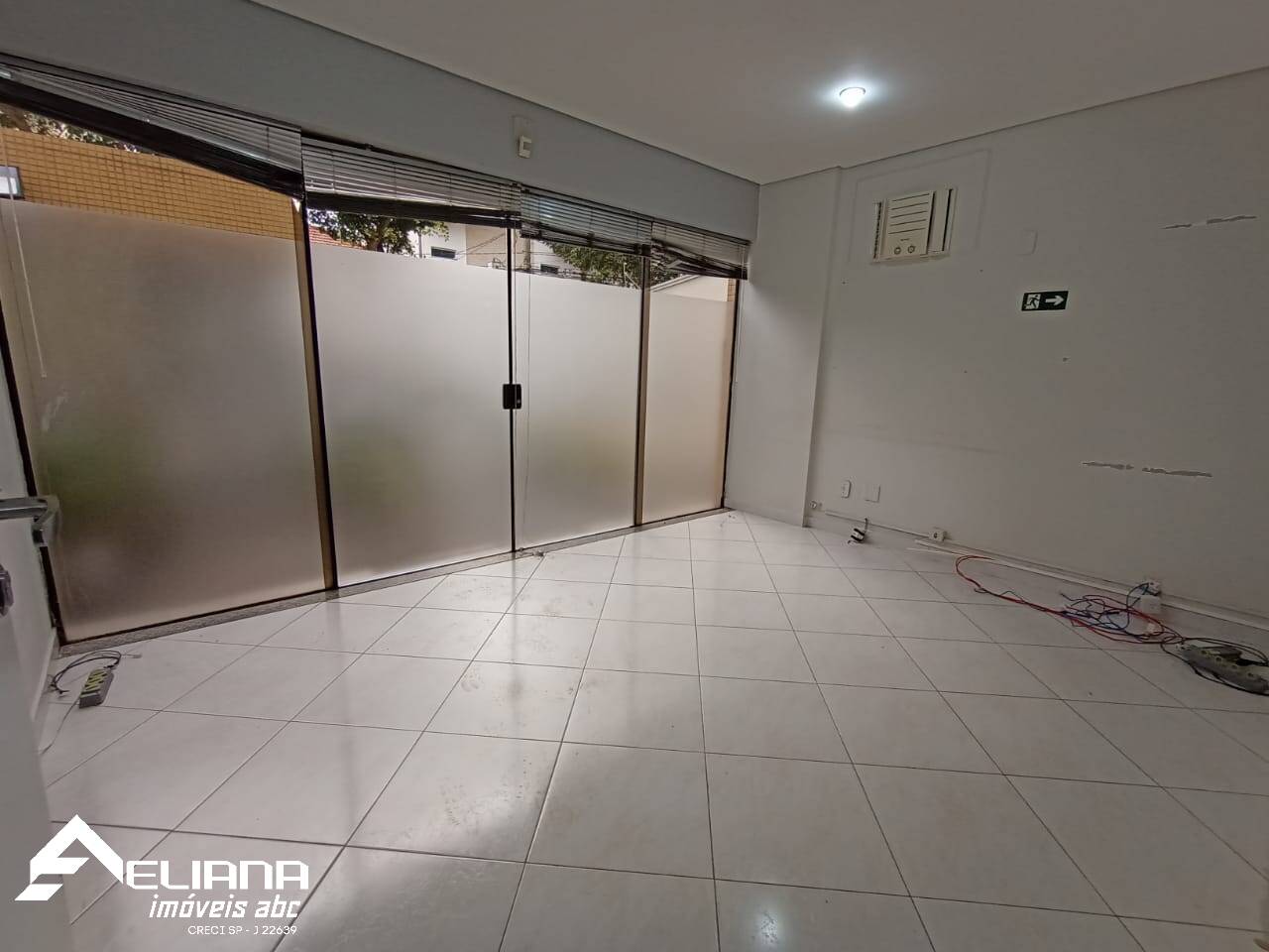 Conjunto Comercial-Sala à venda, 73078m² - Foto 5