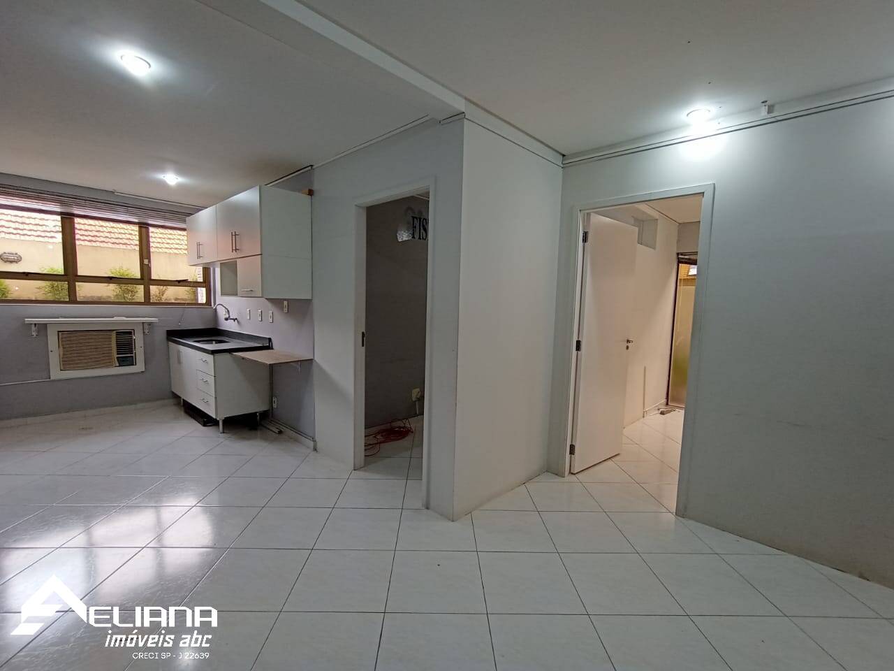 Conjunto Comercial-Sala à venda, 73078m² - Foto 9