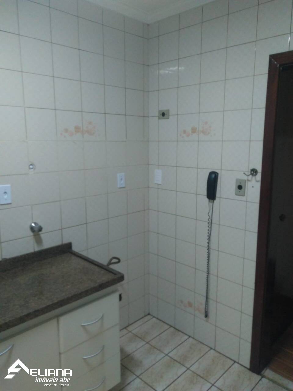 Apartamento à venda com 3 quartos, 76m² - Foto 13