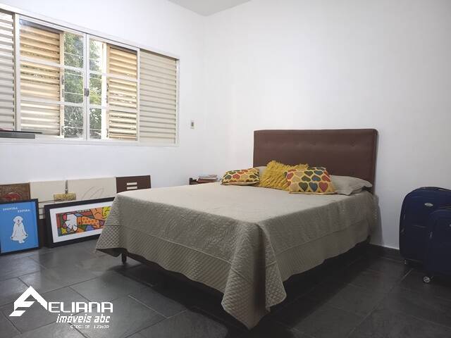 Sobrado à venda com 5 quartos, 200m² - Foto 7