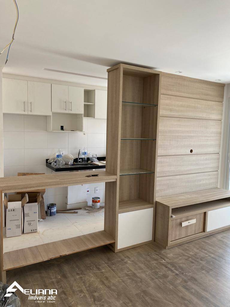 Apartamento à venda com 2 quartos, 64m² - Foto 3