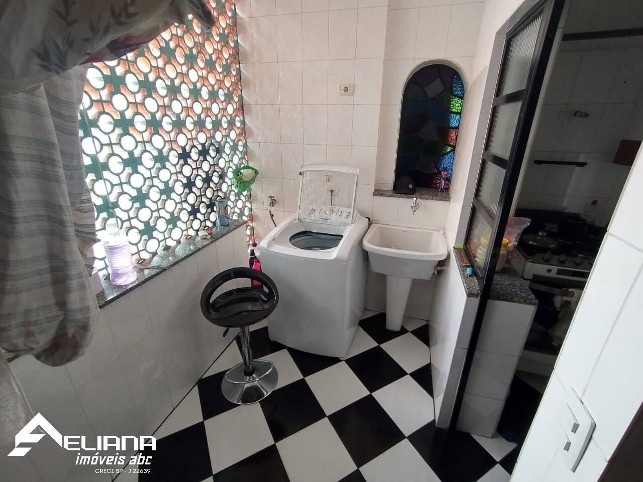 Apartamento à venda com 3 quartos, 120m² - Foto 3