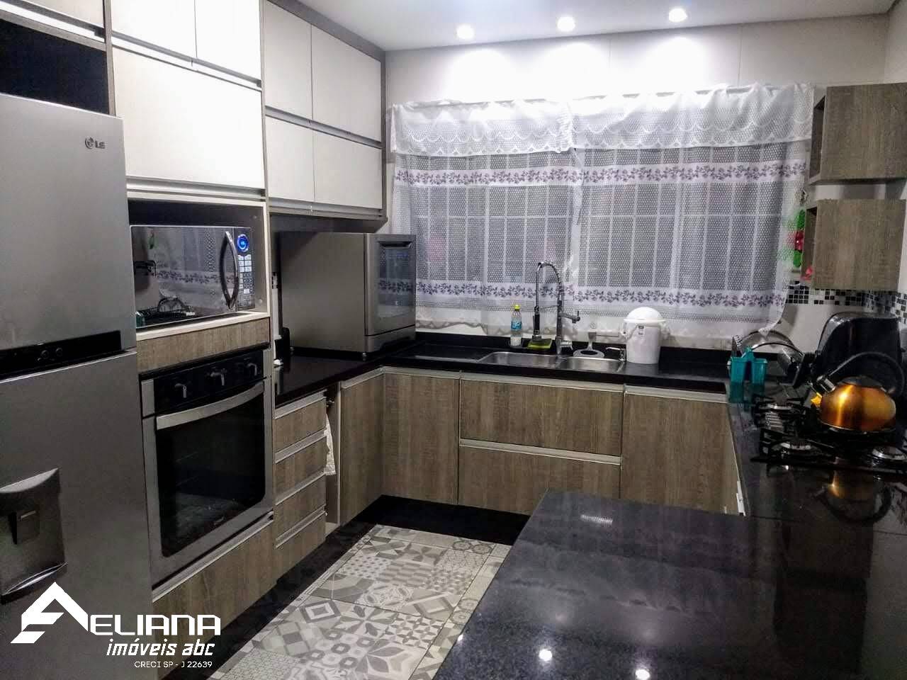 Sobrado à venda com 2 quartos, 132m² - Foto 2