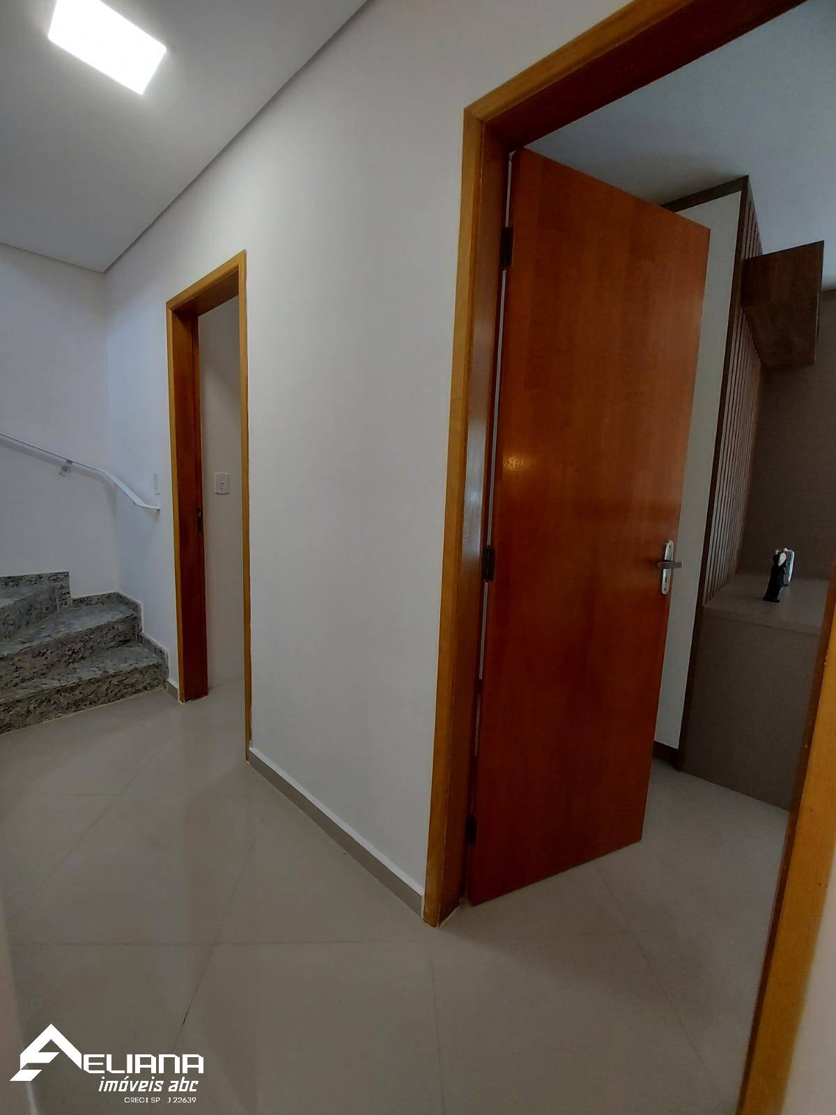 Sobrado à venda com 2 quartos, 120m² - Foto 19