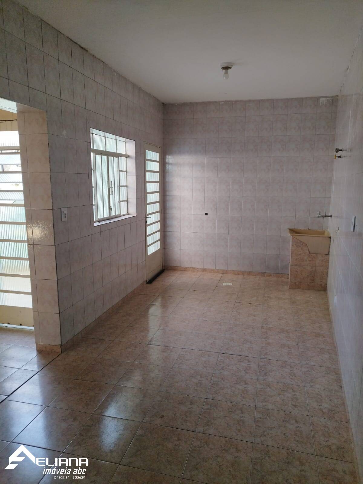 Sobrado à venda com 3 quartos, 120m² - Foto 33