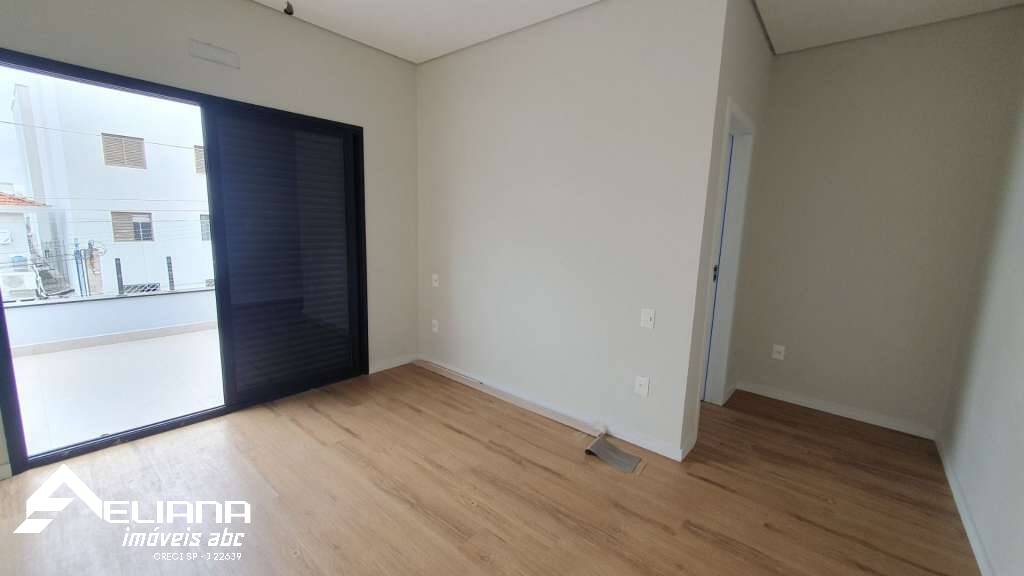 Sobrado à venda com 3 quartos, 220m² - Foto 9