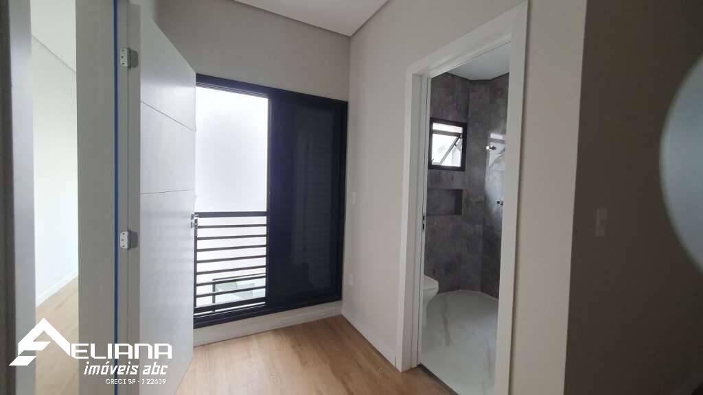 Sobrado à venda com 3 quartos, 220m² - Foto 13