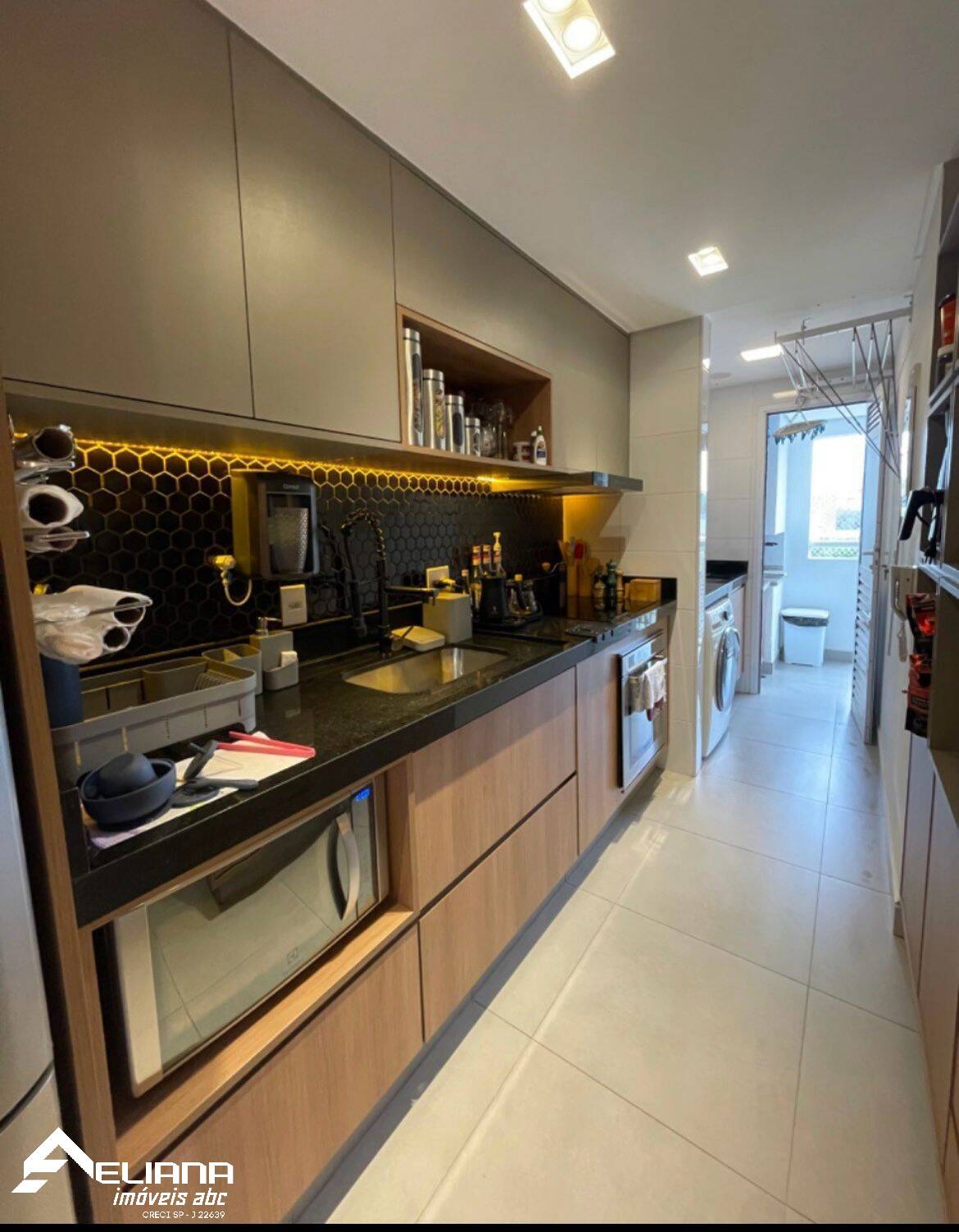 Apartamento à venda com 2 quartos, 59m² - Foto 9