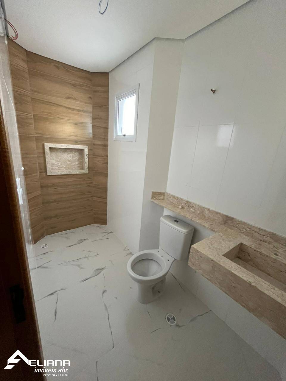 Apartamento à venda com 3 quartos, 186m² - Foto 35