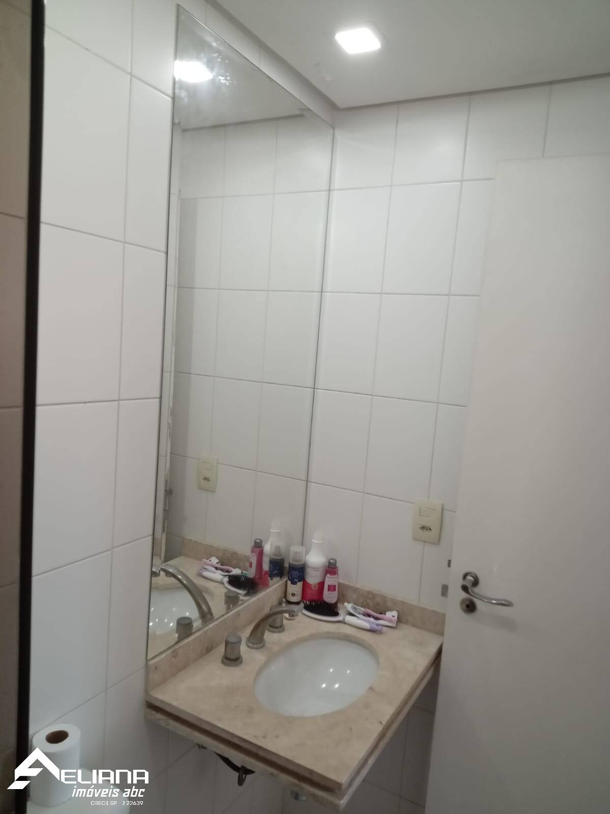 Apartamento à venda com 2 quartos, 84m² - Foto 13