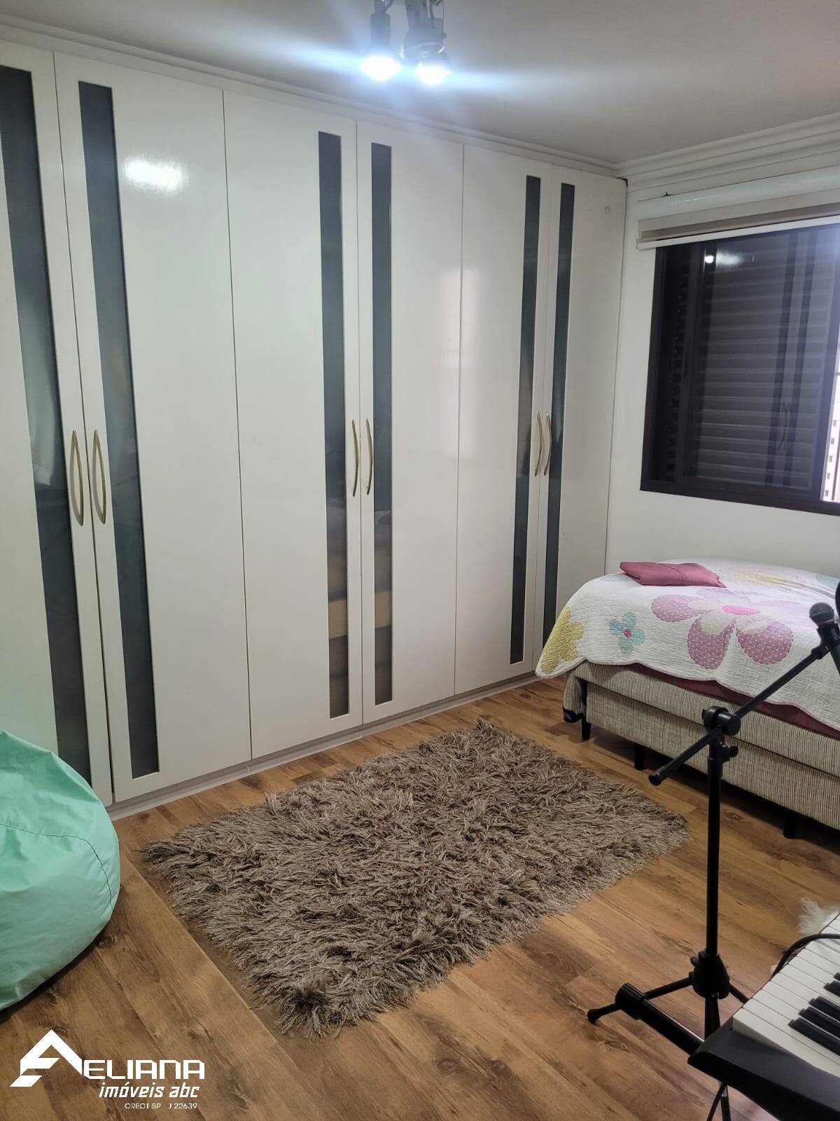 Apartamento à venda com 4 quartos, 210m² - Foto 21