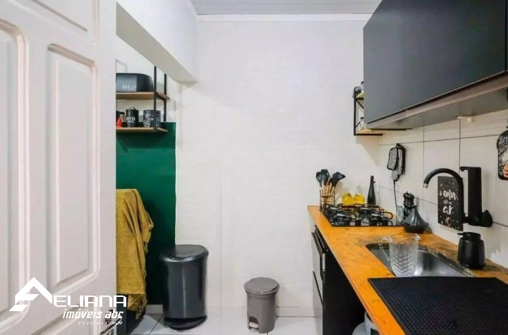 Sobrado à venda com 2 quartos, 173m² - Foto 9