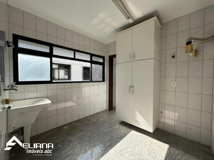 Apartamento à venda com 4 quartos, 134m² - Foto 8