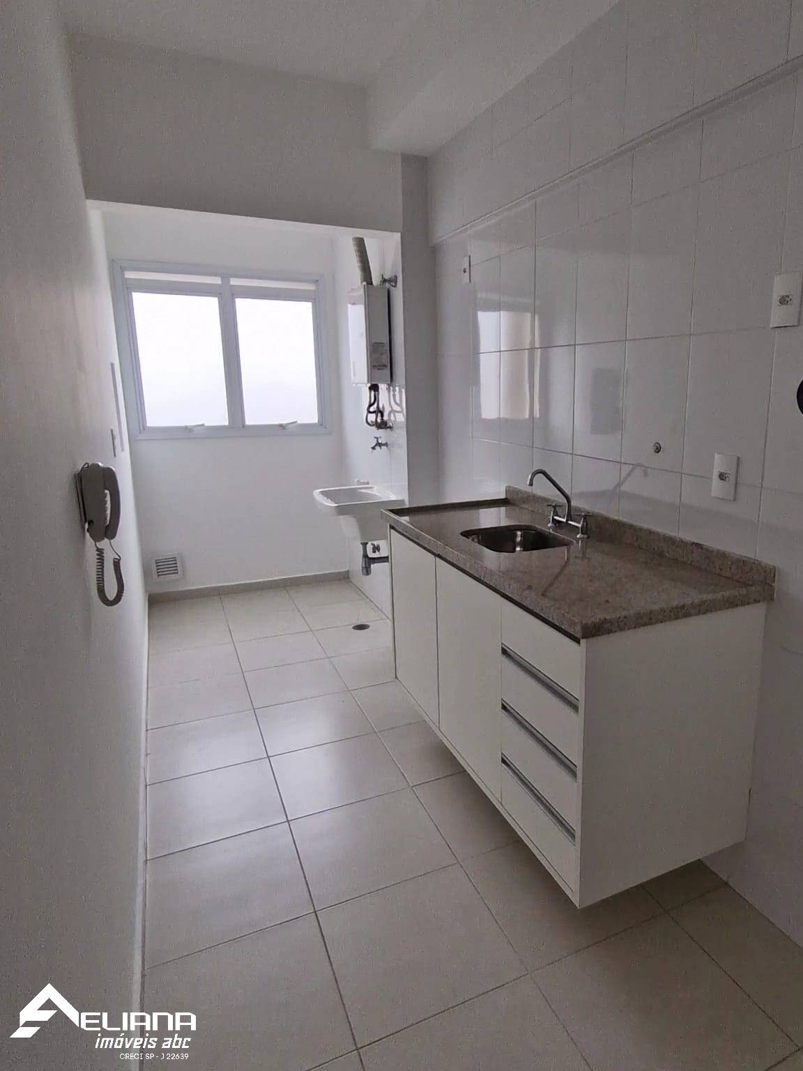 Apartamento à venda com 2 quartos, 70m² - Foto 8