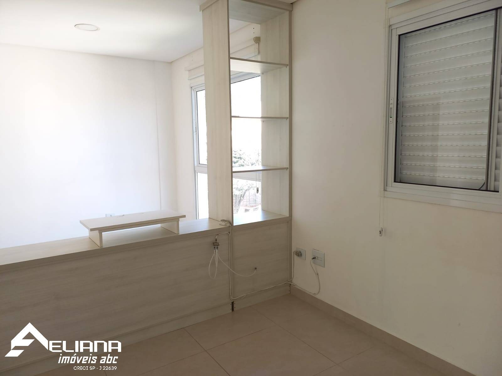 Apartamento à venda com 1 quarto, 37m² - Foto 5