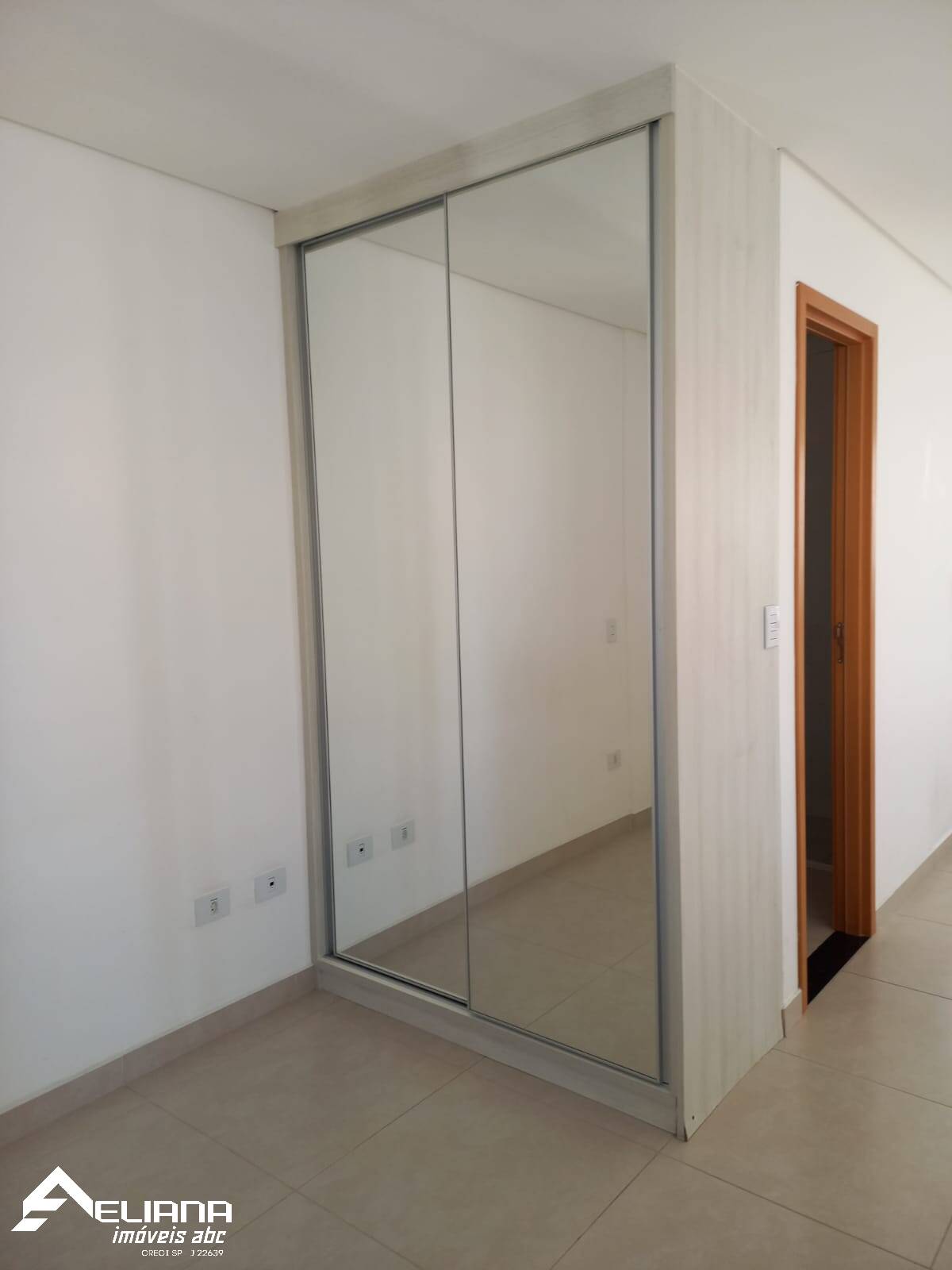 Apartamento à venda com 1 quarto, 37m² - Foto 9