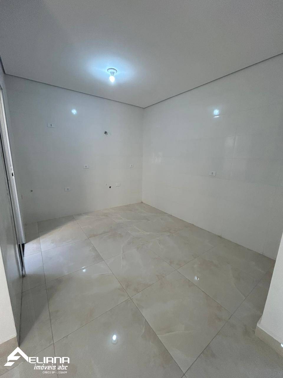 Apartamento à venda com 2 quartos, 47m² - Foto 4