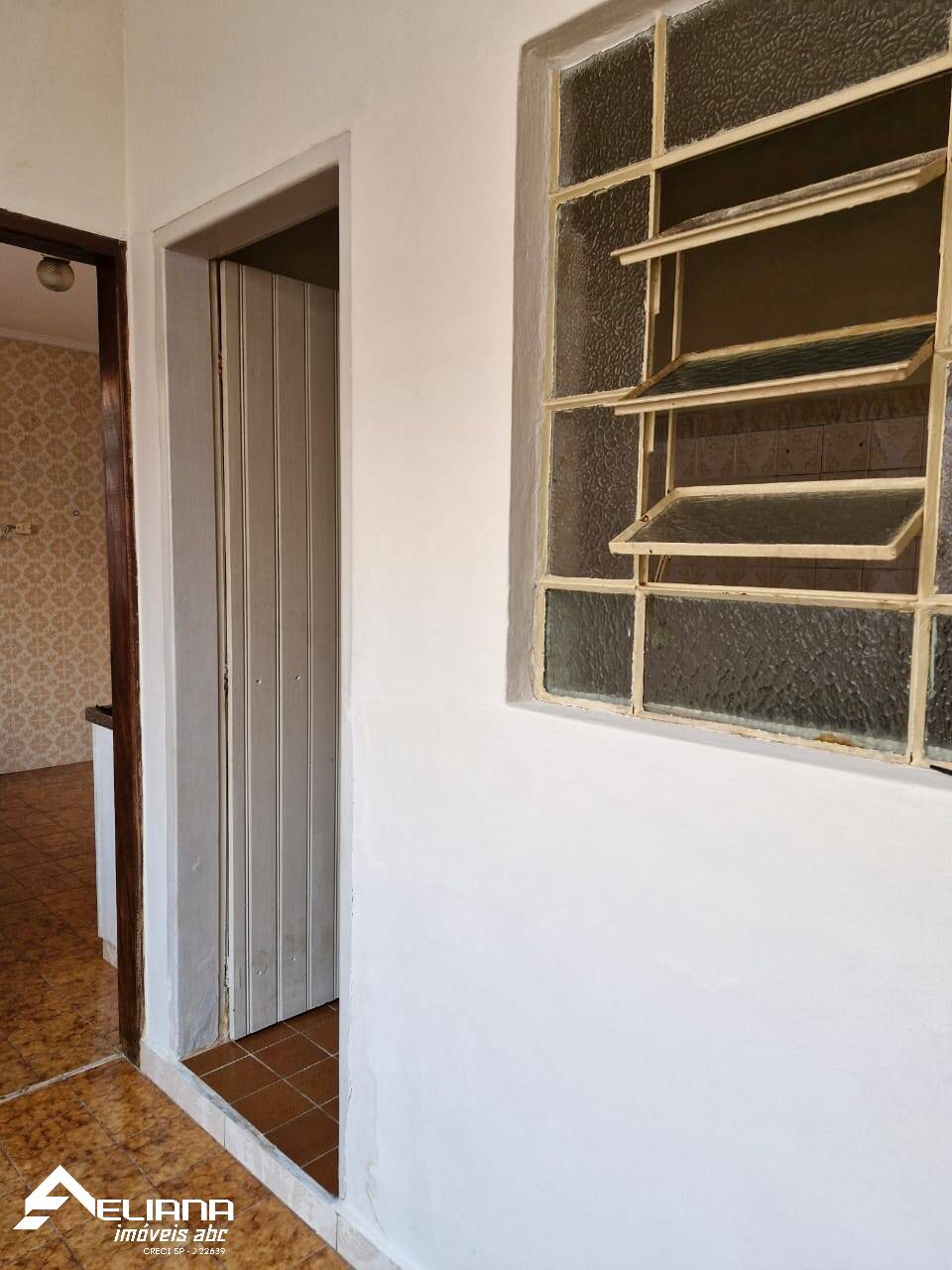 Casa à venda com 2 quartos, 150m² - Foto 16