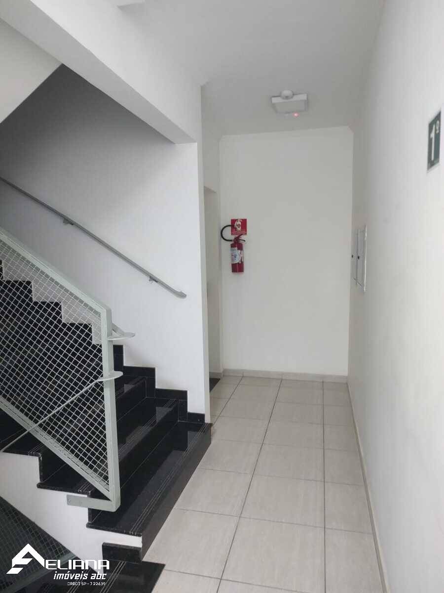 Apartamento para alugar com 2 quartos, 50m² - Foto 4