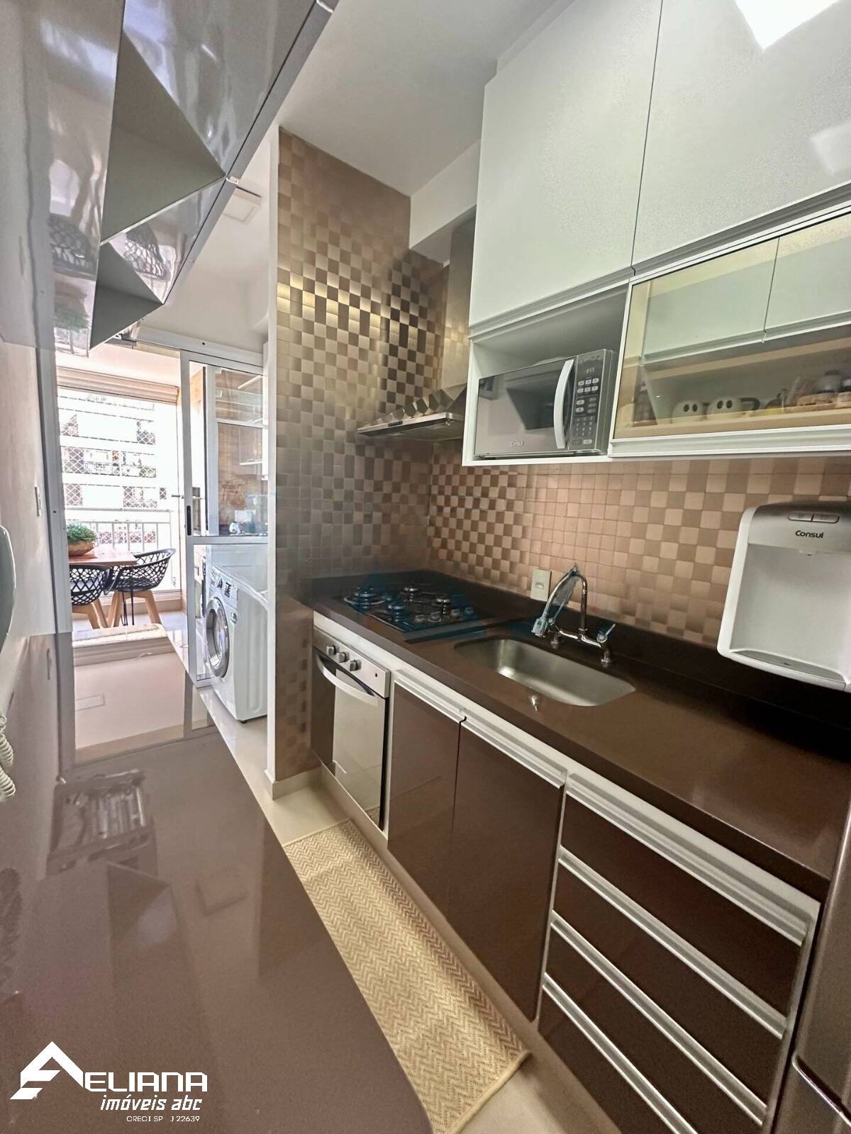 Apartamento à venda com 2 quartos, 66m² - Foto 14