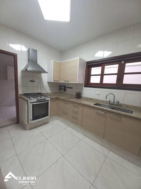 Sobrado à venda com 3 quartos, 221m² - Foto 13