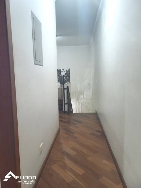 Sobrado à venda com 3 quartos, 221m² - Foto 32