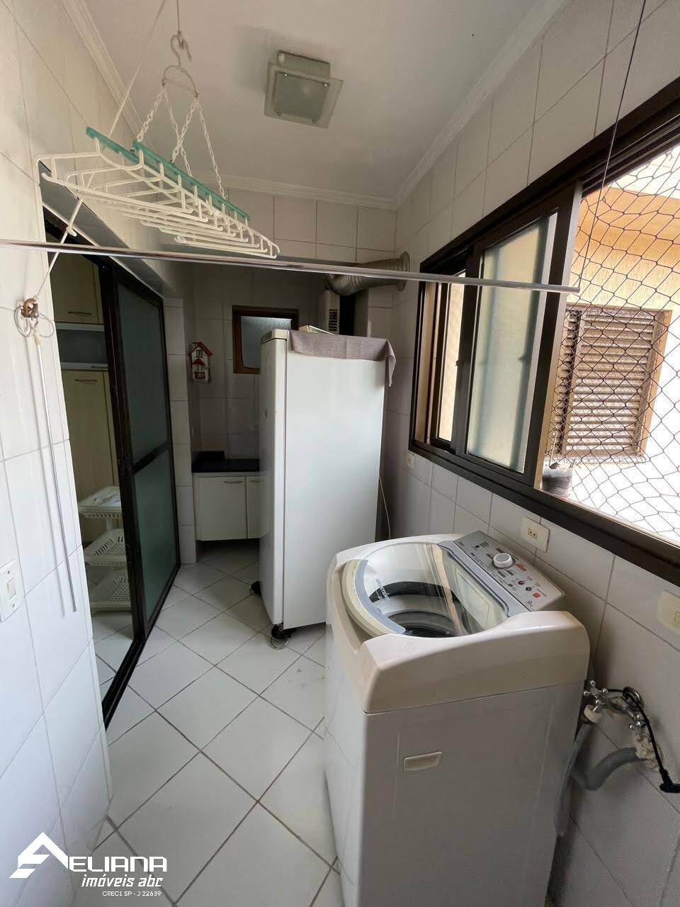 Apartamento à venda com 3 quartos, 118m² - Foto 23