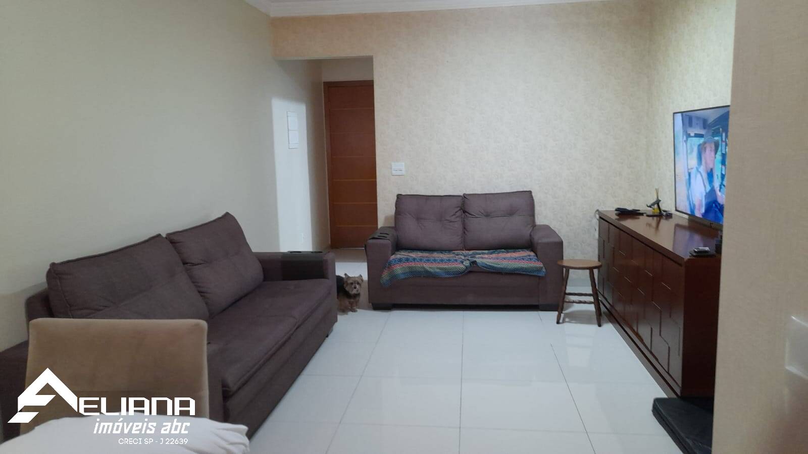 Apartamento à venda com 2 quartos, 74m² - Foto 1