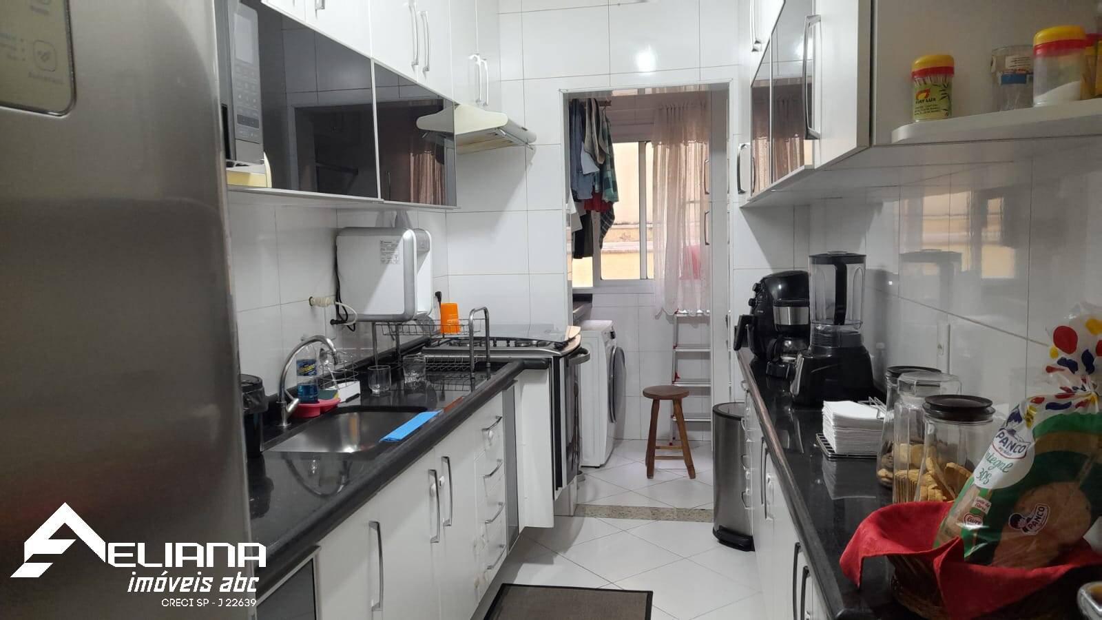 Apartamento à venda com 2 quartos, 74m² - Foto 4