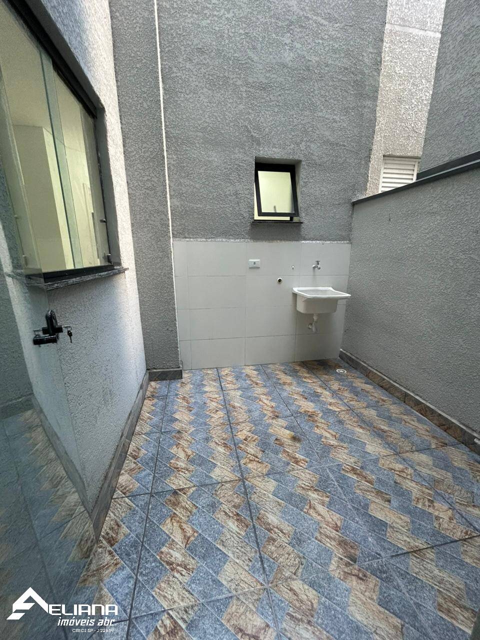 Apartamento à venda com 2 quartos, 43m² - Foto 5