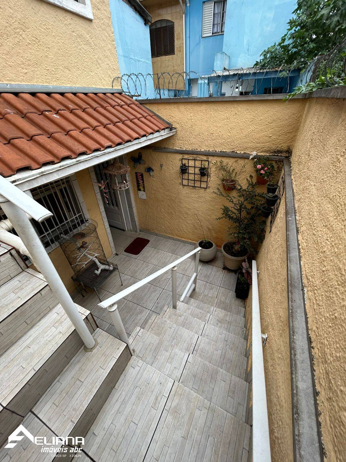 Sobrado à venda com 3 quartos, 141m² - Foto 2