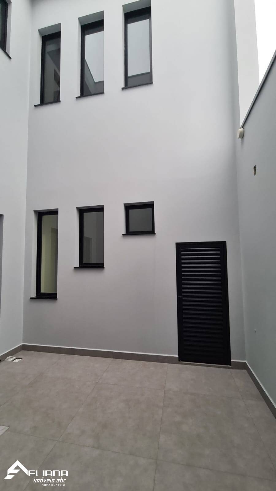 Sobrado à venda com 3 quartos, 236m² - Foto 10