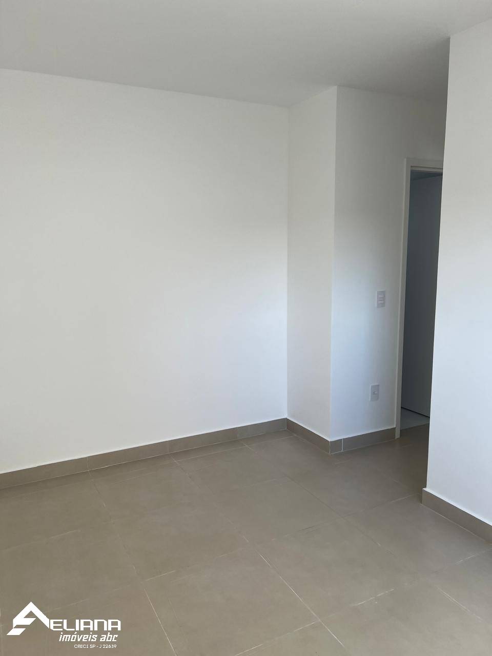 Apartamento à venda com 2 quartos, 83m² - Foto 15