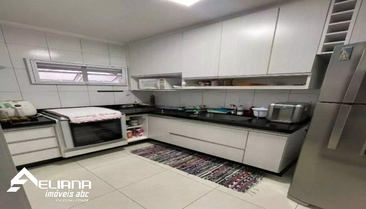 Apartamento à venda com 1 quarto, 60m² - Foto 3