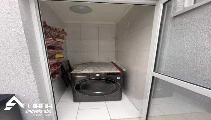 Apartamento à venda com 1 quarto, 60m² - Foto 8