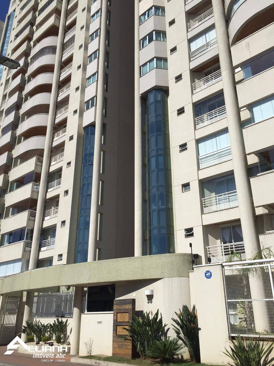 Apartamento à venda com 3 quartos, 110m² - Foto 23