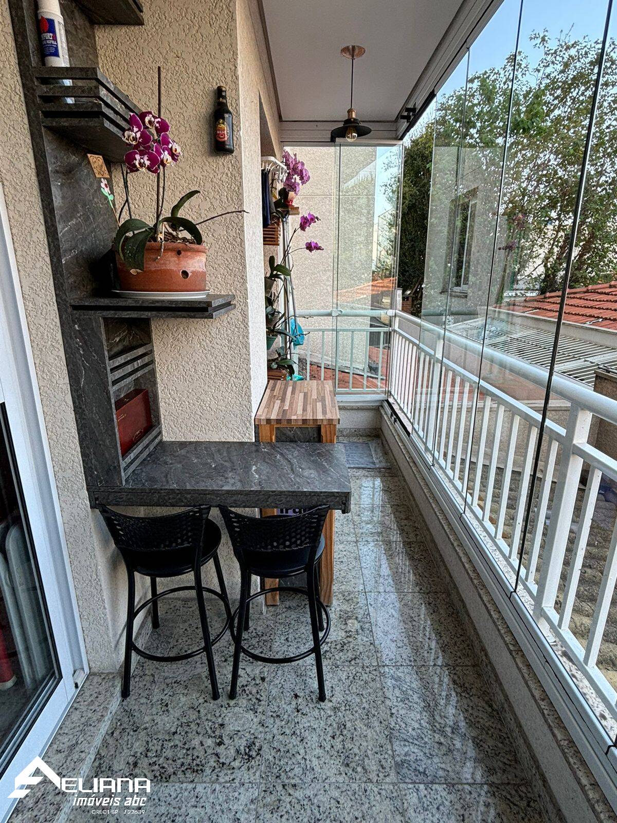 Apartamento à venda com 3 quartos, 89m² - Foto 2