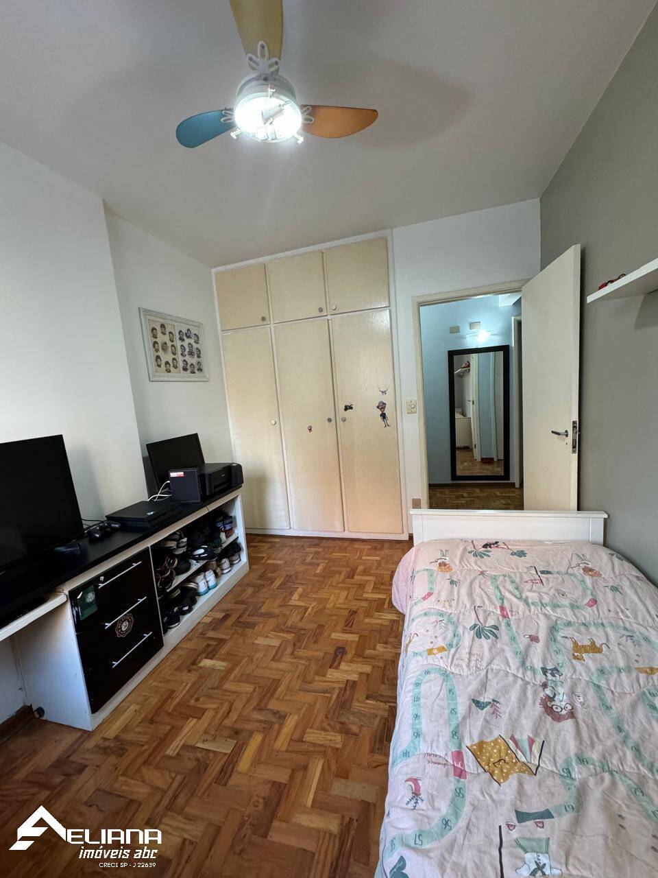 Apartamento à venda com 4 quartos, 180m² - Foto 14