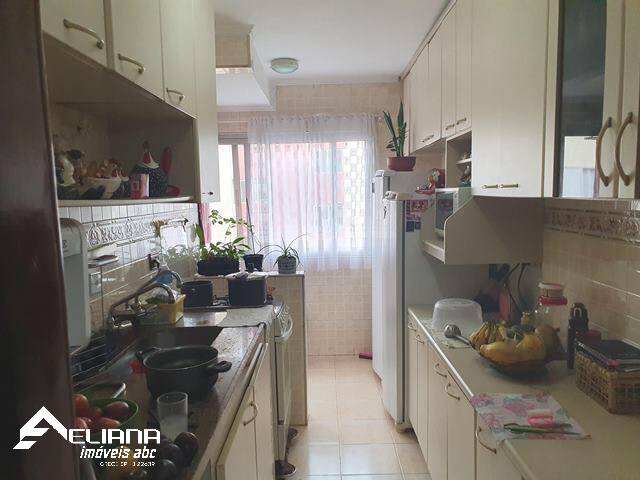 Apartamento à venda com 3 quartos, 87m² - Foto 8