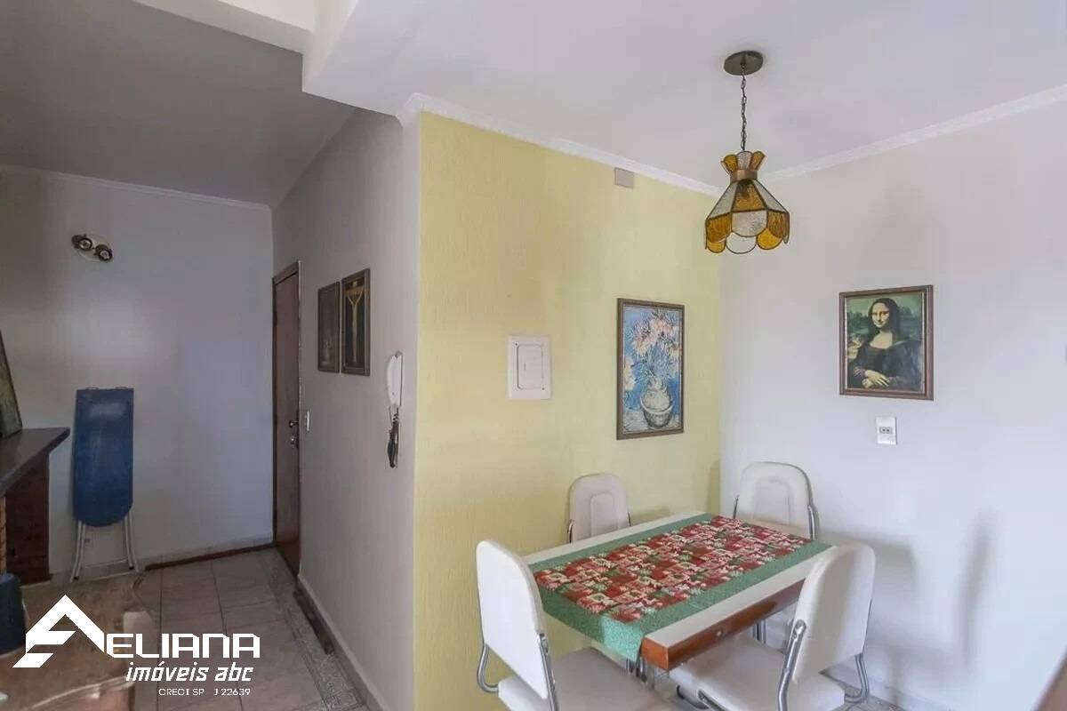 Apartamento à venda com 2 quartos, 65m² - Foto 3