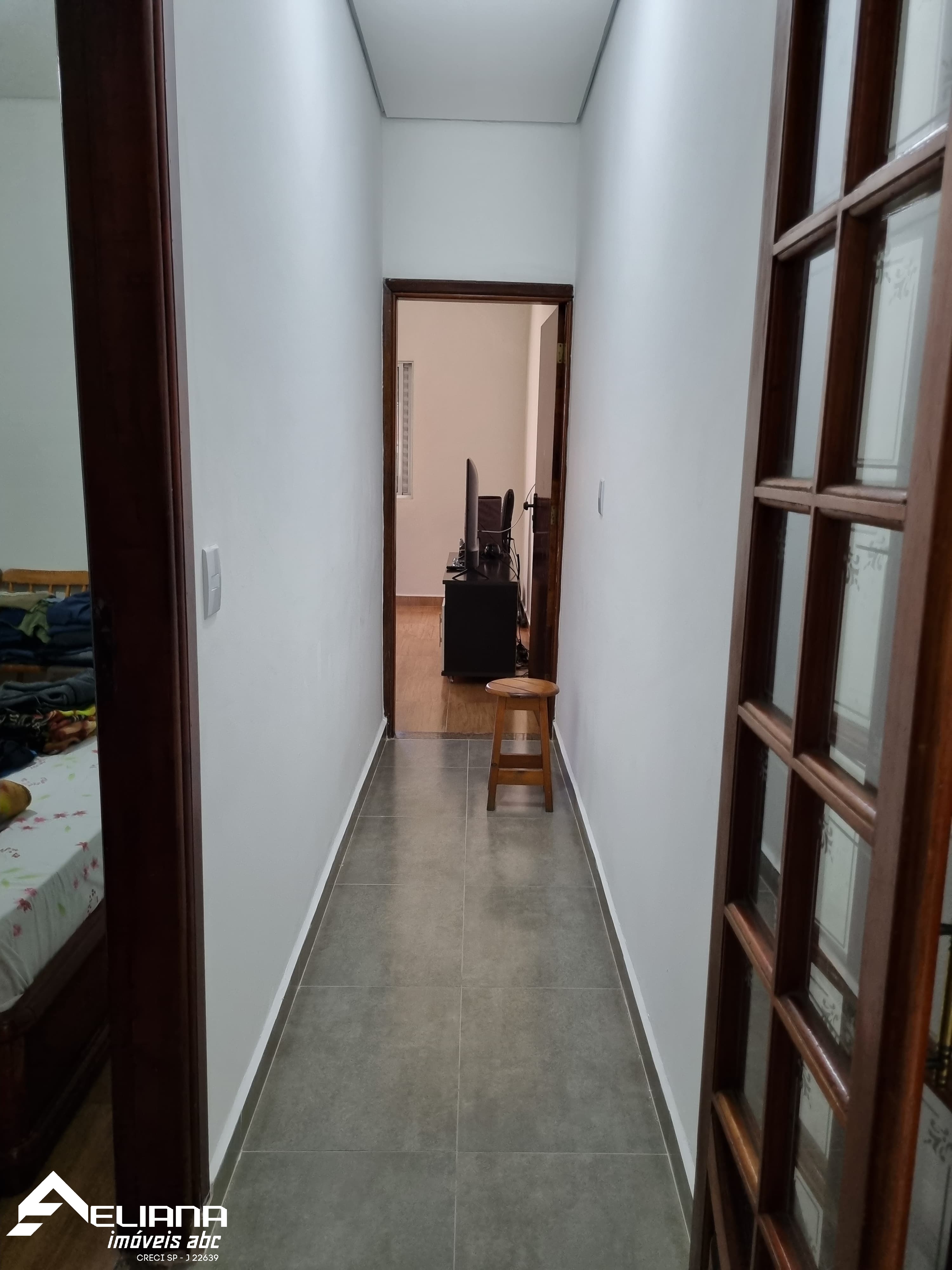 Casa à venda com 2 quartos, 169m² - Foto 13