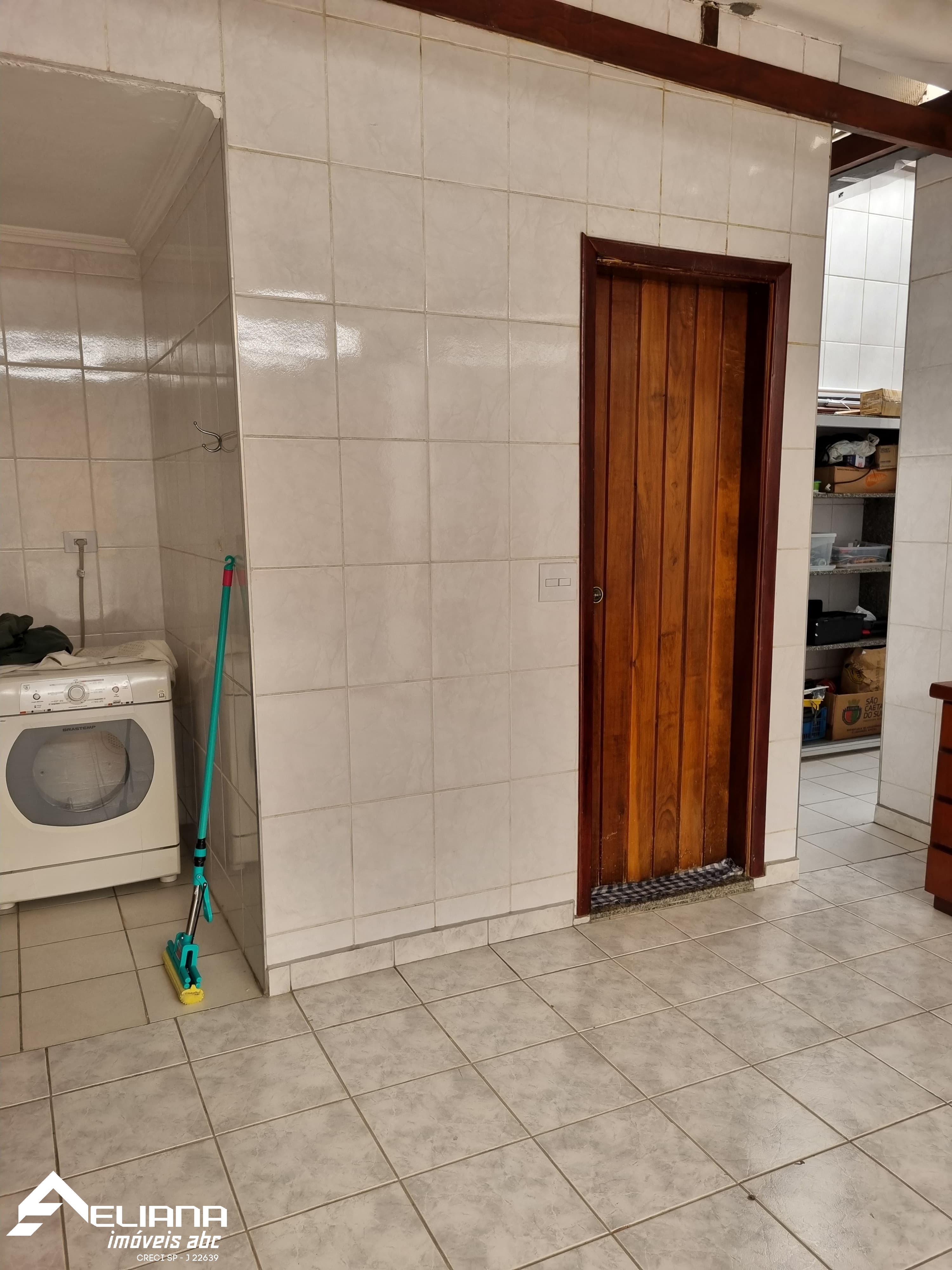 Casa à venda com 2 quartos, 169m² - Foto 19