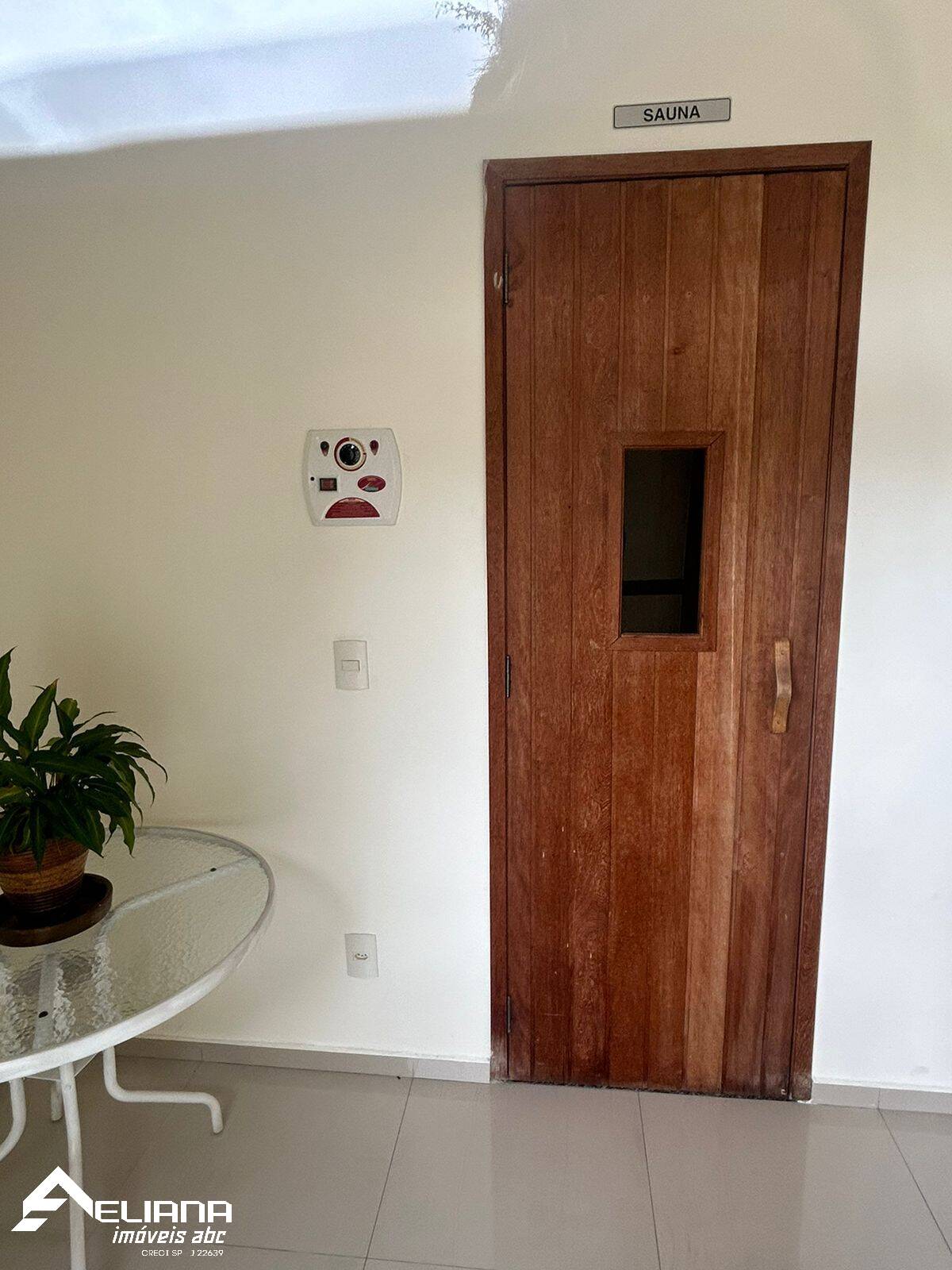 Apartamento à venda com 2 quartos, 76m² - Foto 20