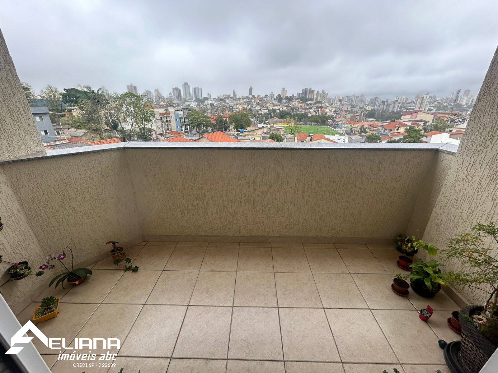 Apartamento à venda com 2 quartos, 76m² - Foto 29